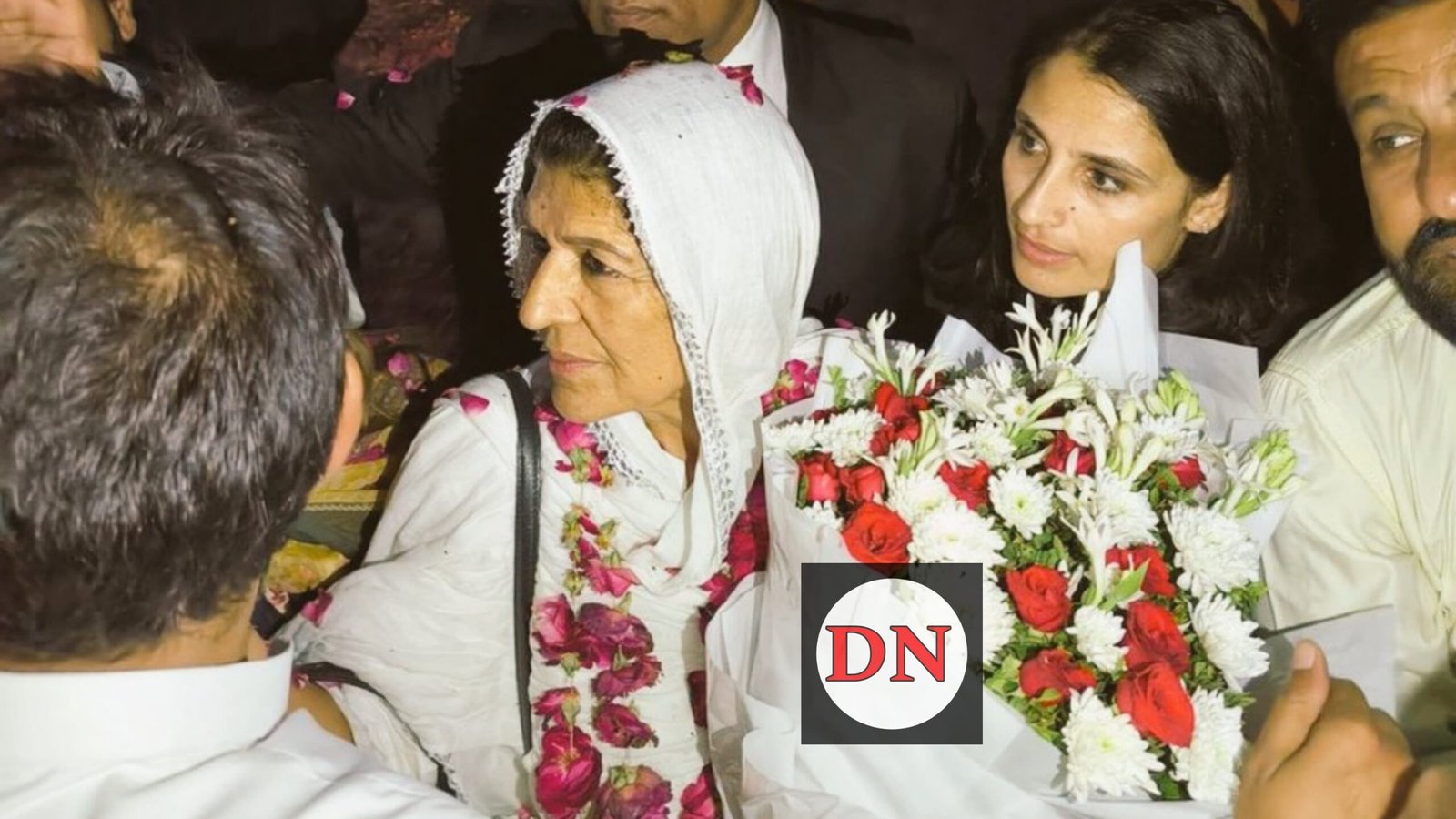 imran khan sister Aleema khanum